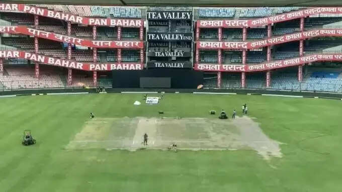 Indian Cricket Grounds Promoting Tabacco ads